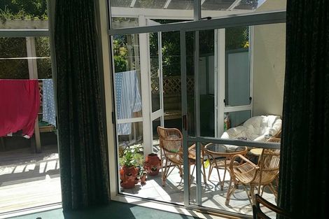 Photo of property in Fernhill Flats, 10/324 The Terrace, Te Aro, Wellington, 6011