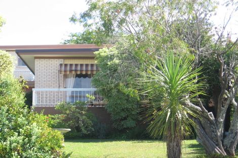 Photo of property in 2/70 Gulf View Road, Murrays Bay, Auckland, 0630