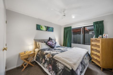 Photo of property in 9 Harrison Court, Clive, 4102