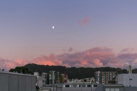 Photo of property in Canvas Apartments, 18/307 Willis Street, Te Aro, Wellington, 6011