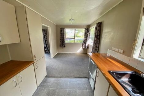 Photo of property in 15 Cottam Grove, Northcross, Auckland, 0632