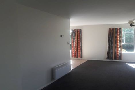 Photo of property in 17 Resolution Place, Bryndwr, Christchurch, 8053