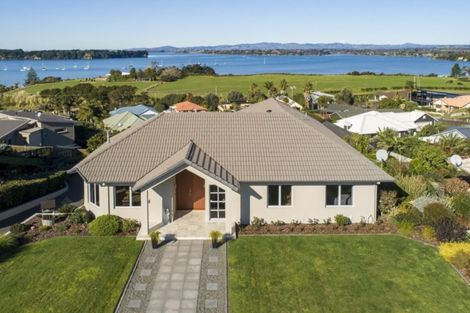 Photo of property in 55 Hamurana Road, Omokoroa, 3114