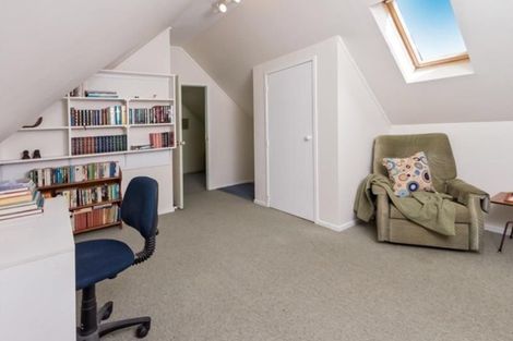 Photo of property in 6 Orinda Close, Botany Downs, Auckland, 2010