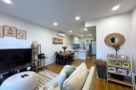 Photo of property in 6 Picturesque Drive, Flat Bush, Auckland, 2019