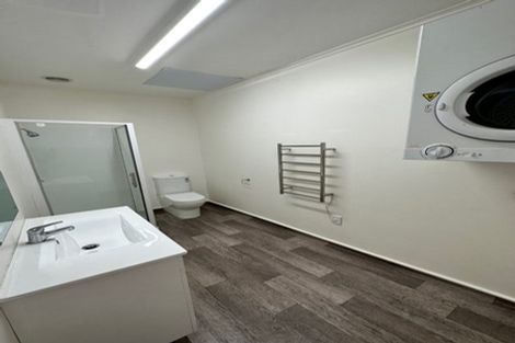 Photo of property in 140 Tasman Street, Mount Cook, Wellington, 6021