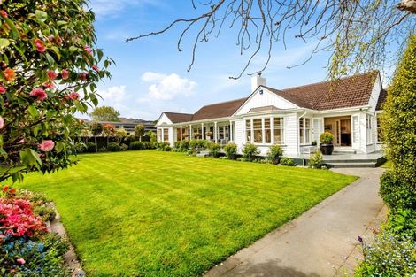 Photo of property in 15 Troon Crescent, Boulcott, Lower Hutt, 5010