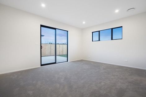 Photo of property in 4 Pahekeheke Road, Karaka, Papakura, 2113