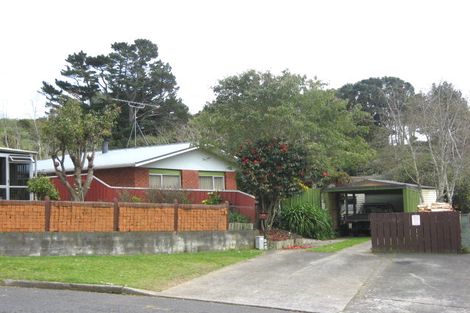 Photo of property in 23 Shaldon Crescent, Blagdon, New Plymouth, 4310