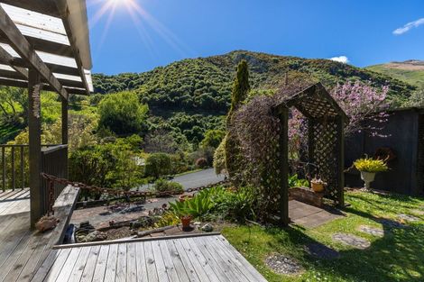 Photo of property in 26 Airlie Street, Glenduan, Nelson, 7071