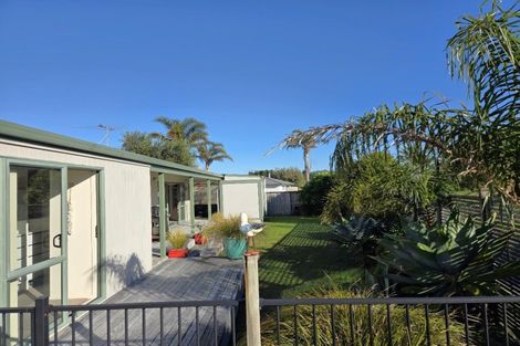 Photo of property in 105 Castle View Road, Matarangi, Whitianga, 3592