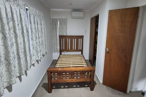 Photo of property in 3 Griffen Park Road, Mount Roskill, Auckland, 1041