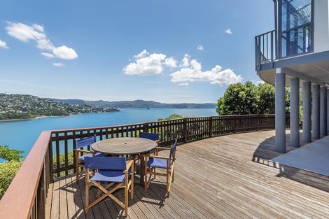 Photo of property in 35 Kaikoura Street, Maupuia, Wellington, 6022