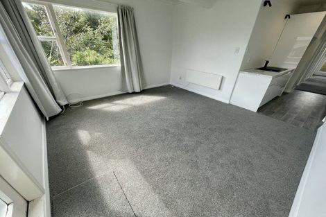 Photo of property in 15 Holborn Drive, Stokes Valley, Lower Hutt, 5019