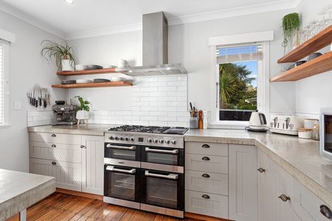 Photo of property in 64 Valley Road, Whakatane, 3120