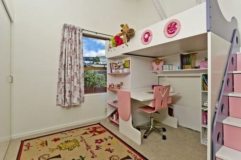 Photo of property in 2/55 Monarch Avenue, Hillcrest, Auckland, 0627