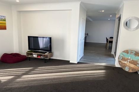 Photo of property in 3 William Dawson Crescent, Wigram, Christchurch, 8025