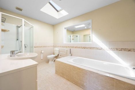 Photo of property in 9 Bristol Road, Whenuapai, Auckland, 0618