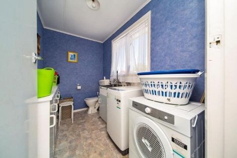 Photo of property in 40 Puriri Street, Hawera, 4610