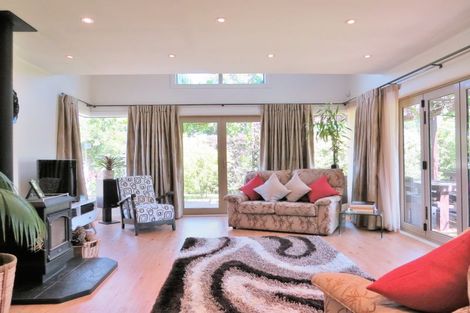 Photo of property in 46 Charles Street, Carterton, 5713