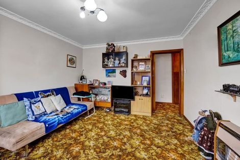 Photo of property in 5 Caplen Street, Hawera, 4610