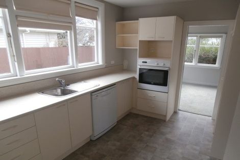 Photo of property in 2 Highgate Avenue, Merivale, Christchurch, 8014