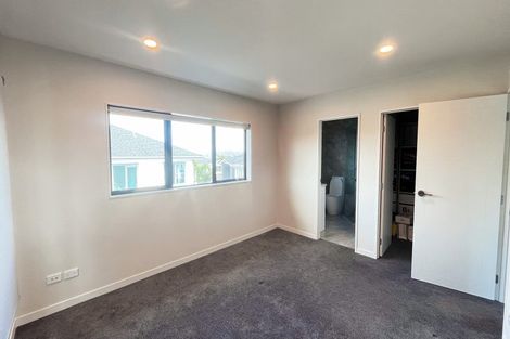 Photo of property in 138 Greenhithe Road, Greenhithe, Auckland, 0632