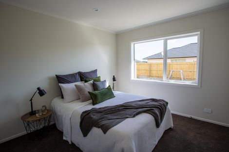 Photo of property in 62 Feist Street, Carterton, 5713