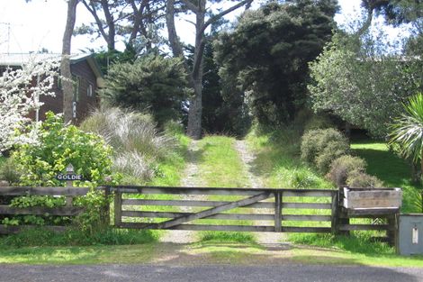 Photo of property in 216 Tangiora Avenue, Whangapoua, Coromandel, 3582
