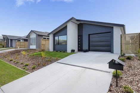 Photo of property in 73 Ridge Drive, Omokoroa, 3114