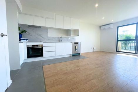 Photo of property in 104/318 Wairau Road, Glenfield, Auckland, 0629