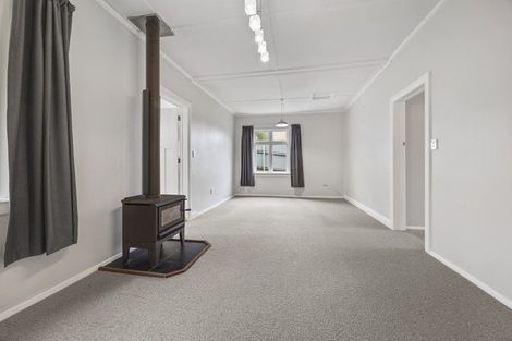 Photo of property in 17 Constitution Street, Dunedin Central, Dunedin, 9016