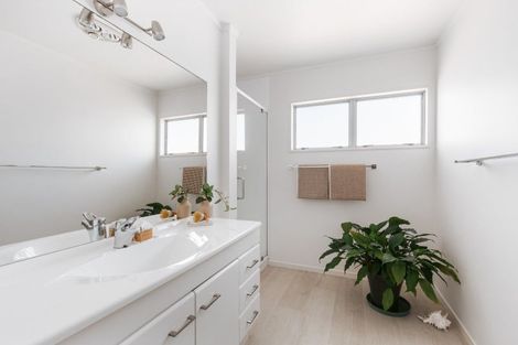 Photo of property in 3/293 Oceanbeach Road, Mount Maunganui, 3116