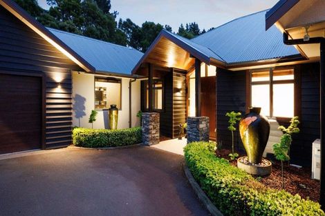 Photo of property in 7 Titirangi Drive, Fitzherbert, Palmerston North, 4471