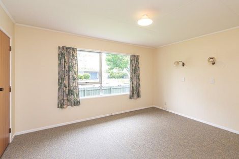 Photo of property in 15 Massey Street, Aramoho, Whanganui, 4500