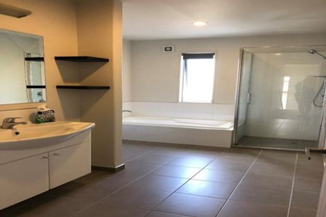 Photo of property in 545 Barbadoes Street, Edgeware, Christchurch, 8013