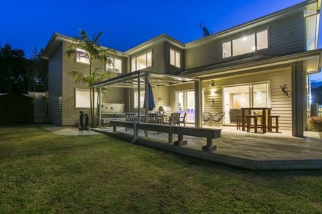 Photo of property in 23 Blacks Road, Greenhithe, Auckland, 0632