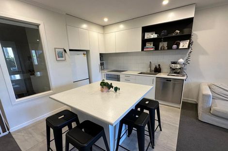 Photo of property in 9/28 Nevill Road, Hobsonville, Auckland, 0616