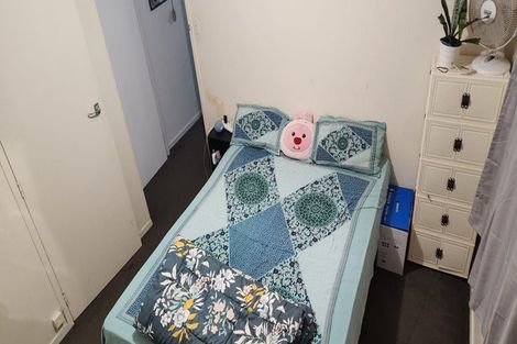 Photo of property in 2/27 Miro Street, New Lynn, Auckland, 0600