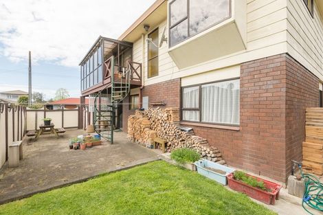 Photo of property in 2 Andrew Street, Stoke, Nelson, 7011