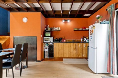 Photo of property in 5 Malters Place, Browns Bay, Auckland, 0630