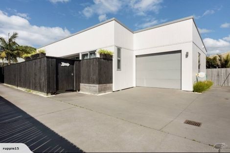 Photo of property in 24b Valley Road, Mount Maunganui, 3116