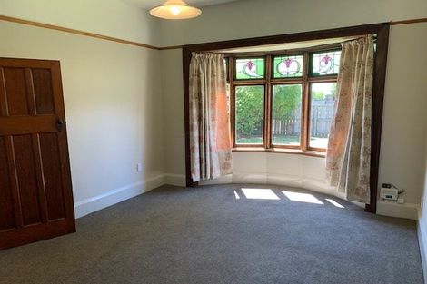 Photo of property in 17 Lyndon Street, Riccarton, Christchurch, 8011