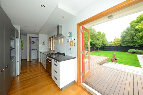 Photo of property in 13 Wallace Street, Bryndwr, Christchurch, 8053