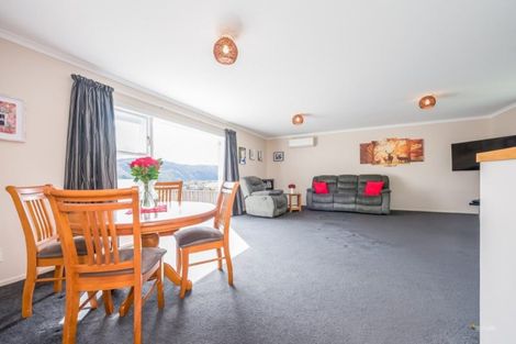 Photo of property in 22 Duncraig Street, Silverstream, Upper Hutt, 5019