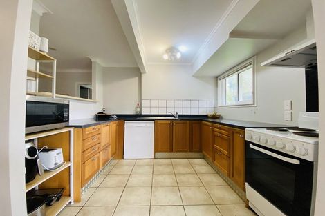 Photo of property in 16 Station Road, Pukekohe, 2120
