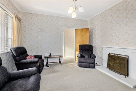 Photo of property in 102 Naenae Road, Naenae, Lower Hutt, 5011