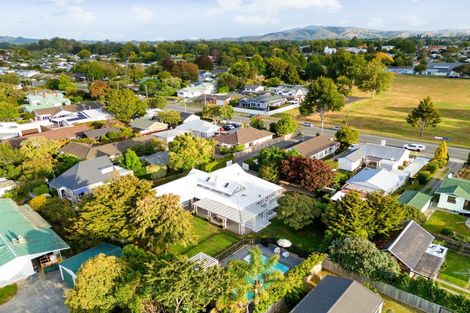 Photo of property in 46 Williams Street, Cambridge, 3434