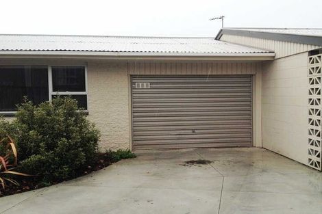 Photo of property in 1/28 Guinness Crescent, Ilam, Christchurch, 8041