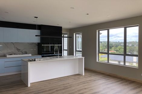 Photo of property in 25a Kyle Road, Greenhithe, Auckland, 0632